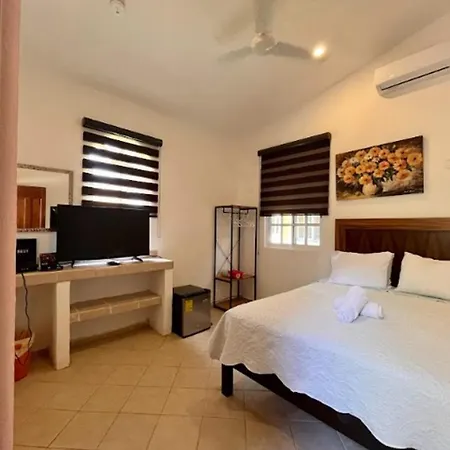 Villa Las Flores Country House Cancún Extérieur photo